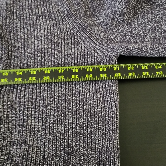 Talbots dark grey cable knit sweater sz XL - Picture 8 of 8